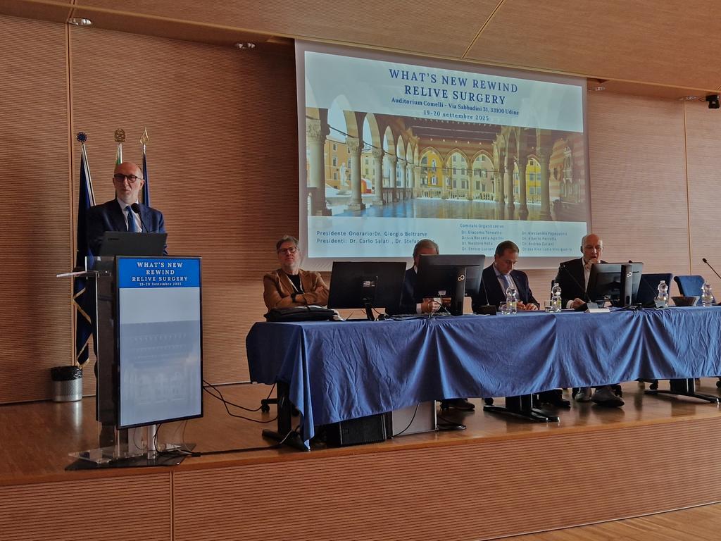regioneFVGit's tweet photo. "Nei nostri ospedali hub occorre concentrare elevate
criticità e la bassa e media complessità va gestita negli spoke,
distinguendoli tra strutture dedicate a urgenza o
a elezione". Lo ha rimarcato @Riccardi_FVG a "What's
new - relive surgery" 👇https://t.co/NRnGUVNPD5 https://t.co/No9fTeuZu8