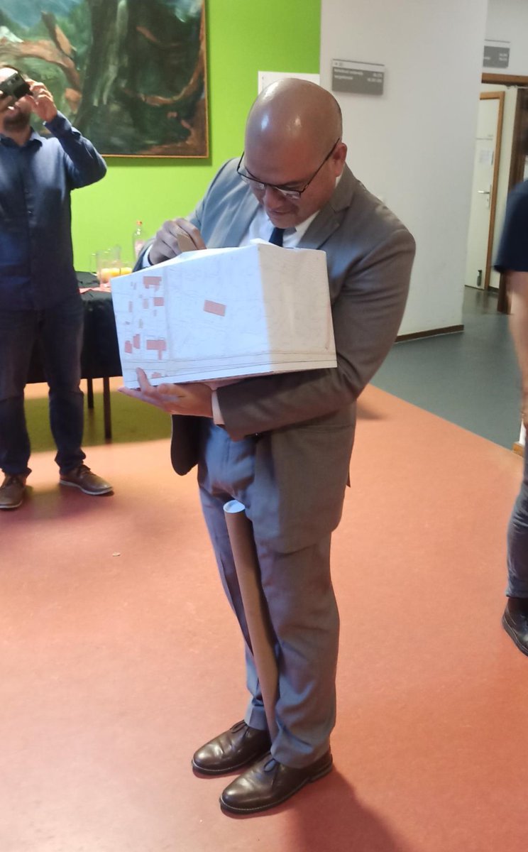 dForNatLan's tweet photo. His main take-away is that policies must be revisited as new evidence comes to light to ensure that they remain effective in the face of evolving climate challenges.
Congratulations Dr. Fernando Francisco Troya Andrade! We wish you all the best in your new endeavors! https://t.co/JMGF80ouJb