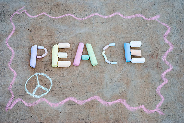 MEpublicaciones's tweet image. “La educación no cambia el mundo, cambia a las personas que van a cambiar el mundo” (Paulo Freire) 🕊️☮️Librería del @educaciongob  #DíaInternacionaldelaPaz #DíaDeLaPaz #EducaciónParaLaPaz