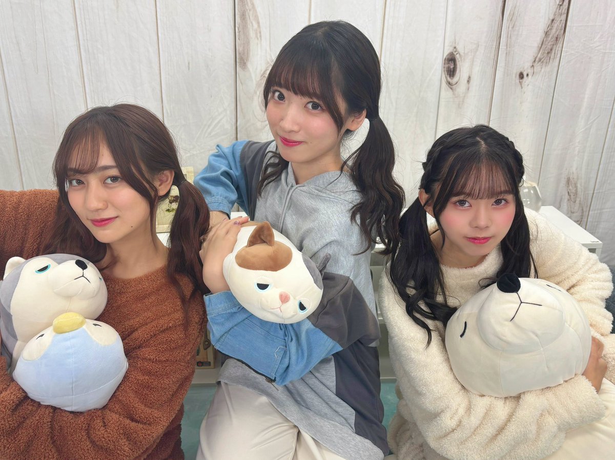 22/7(ナナブンノニジュウニ) on X: 