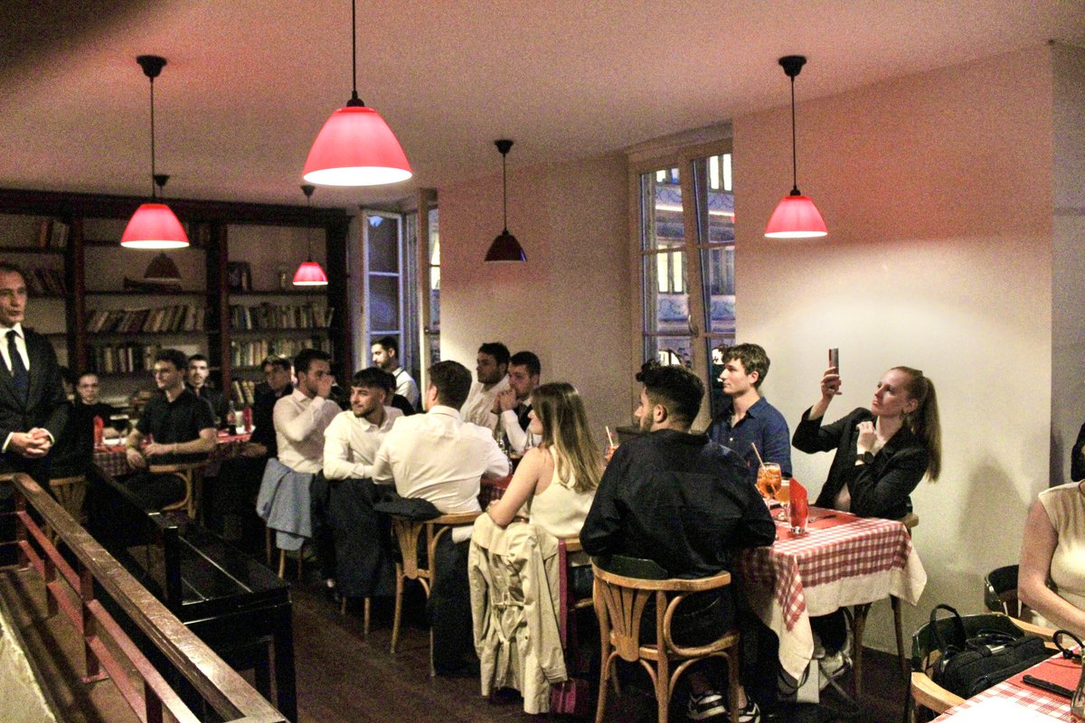 RNJAlsace's tweet image. 🇫🇷 Rentrée des Jeunes RNJ Alsace à #Strasbourg ! Merci à @ljacobelli pour sa présence 💪🏻
La jeunesse, vraie richesse de notre mouvement, a montré toute son énergie et son engagement 👏🏻

Merci aux conseillers régionaux et à @Th_Bnrdt pour leur soutien ! 🚀