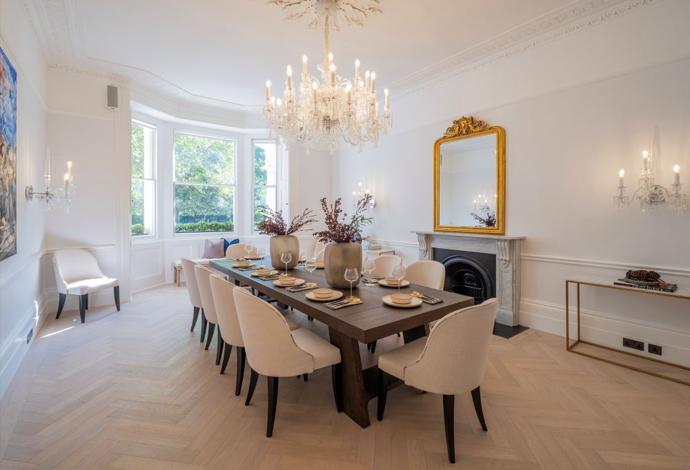 AbodeTwo's tweet image. A £10M Pimlico townhouse, once home to crime novelist Dorothy L. Sayers and where she wrote her debut Whose Body?, is on the market. The Grade II listed home blends 1840s period detail with modern luxury across 6,559 sq ft.

#LondonProperty #DorothyLSayers