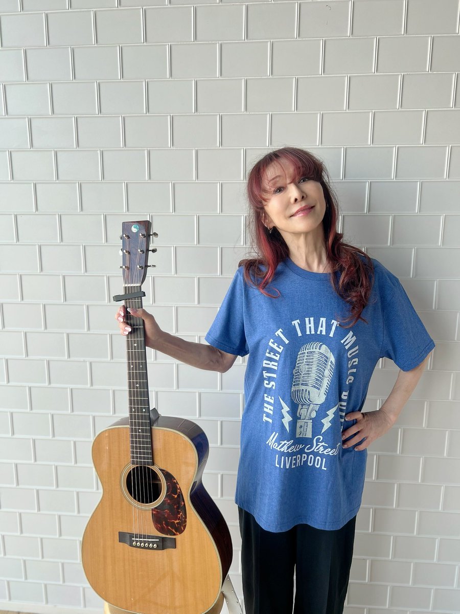 anzunokodomo's tweet image. 今夜は
#PUFFY さんの「#これが私の生きる道」をカバー❣️

近ごろ私達は いい感じ
これから先も イイ感じ🎵

#杏子 #cover #弾き語り #ギター弾き語り

▼
instagram.com/reel/DOx_3rbCQ…