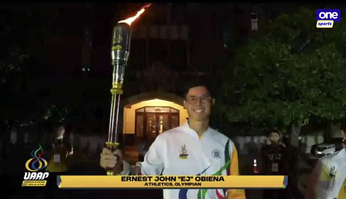 OneSportsPHL's tweet photo. ICONS FROM UST! 🐯

Sisi Rondina, Jervy Cruz, Sydney Sy, and EJ Obiena—standouts who have defined excellence in their respective sports—proudly led the torch relay to mark the opening of UAAP Season 88.

#LegendsStartHere #UAAPSeason88 #StrengthInMotionHopeInAction https://t.co/uEUoQ7vFDn