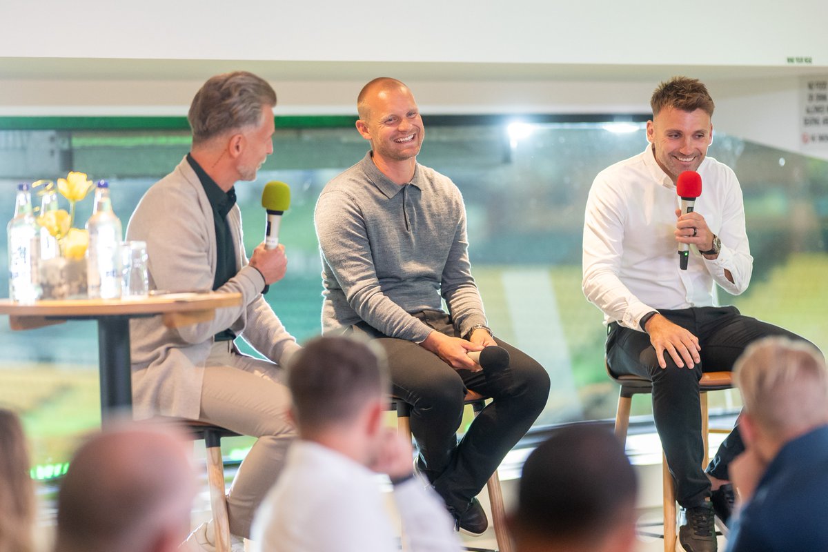 Carrow Road Stadium tweet media