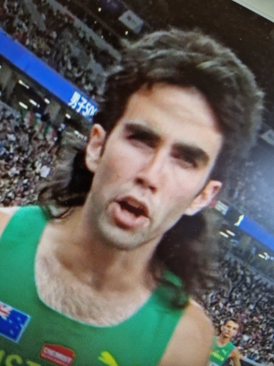 Jagr är med och löper långdistans.