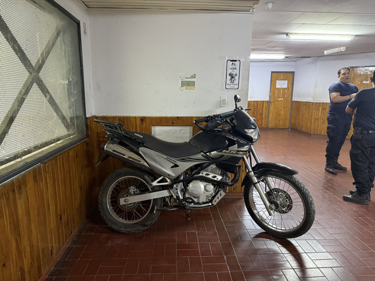 La moto con que la que operaban para los robos <a href="/LVDiez/">LVDiez</a>