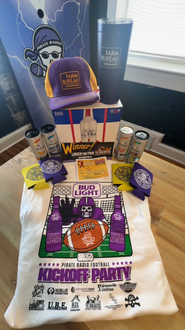 🚨GIVEAWAY ALERT🚨
RT &amp; FOLLOW <a href="/PR927FM/">Pirate Radio ☠️</a> for a chance to win this awesome #FreeBeerFriday prize package. 21 &amp; older only.  
#Stations4Winners🏴‍☠️