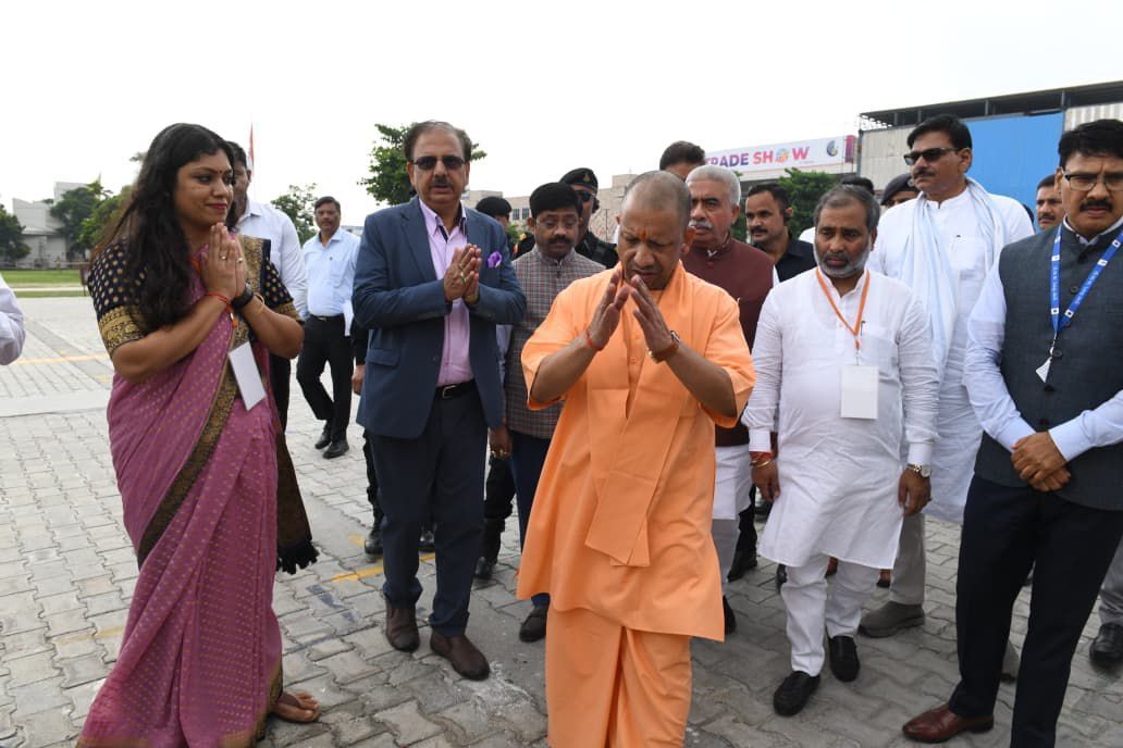 DM NOIDA Gautam Buddha Nagar on X: "उ0प्र0 के मा0 मुख्यमंत्री योगी  आदित्यनाथ जी आज Expo Mart ग्रे0नो0 पहुँचकर यूपी इंटरनेशनल ट्रेड शो-2025 की  तैयारियों का जायजा ...