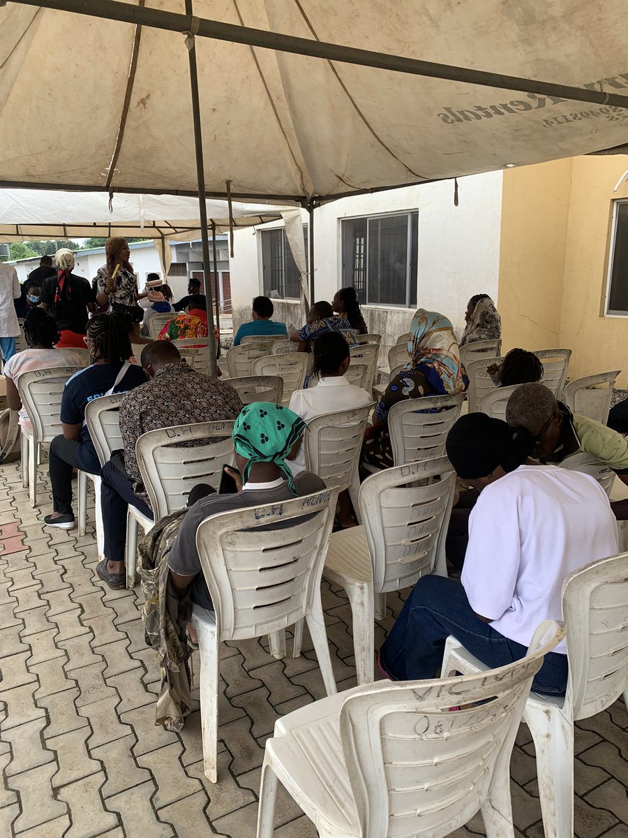 IB50THDENTAL's tweet image. In celebration of the 50th anniversary of university of Ibadan, Dentistry, there’s a free dental outreach going on.

📍: Trenchard Hall and Jaja clinic 

#Unibadandental50