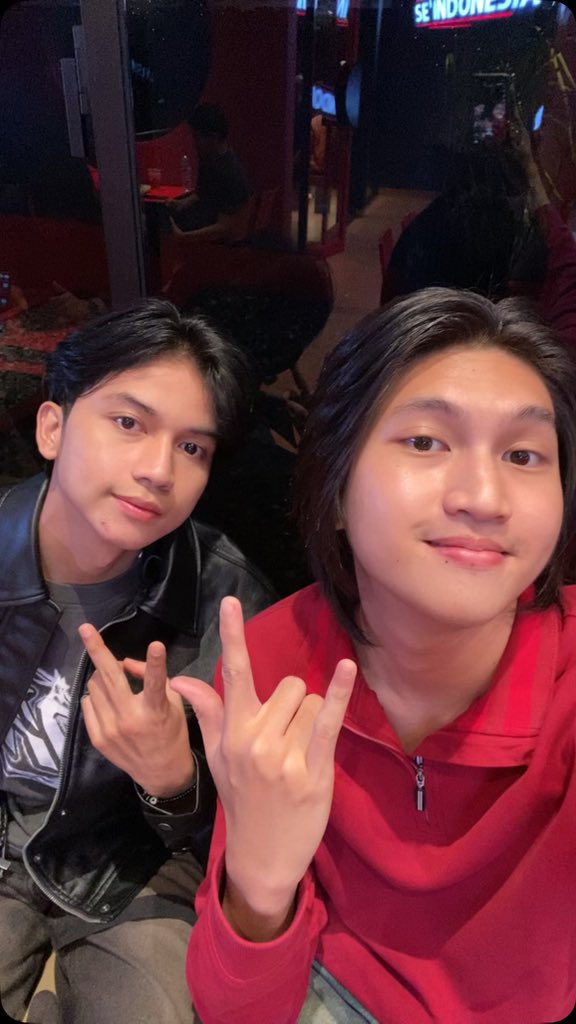 “LAMA LAMA GILA” OUT NOW tweet media