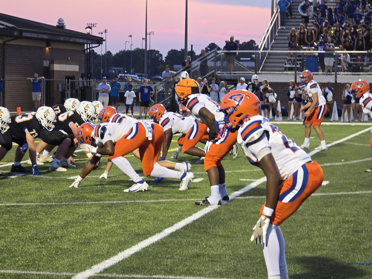 Mid Valley HS Sports (@valleyfb) on Twitter photo Rise up! It's Gameday! <a href="/MVHS_FB/">Midland Valley Football</a> hosts Gray Collegiate tonight at 7:30. Come out and cheer on your Mustangs! Rise up! It's Gameday! <a href="/MVHS_FB/">Midland Valley Football</a> hosts Gray Collegiate tonight at 7:30. Come out and cheer on your Mustangs!