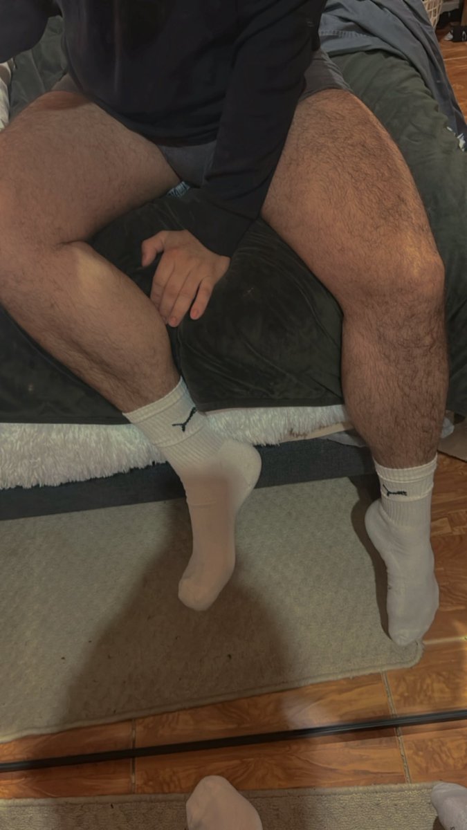 Ignacio_feet's tweet photo. #feetfetısh #Sock #feetmen https://t.co/49n89XkOkW