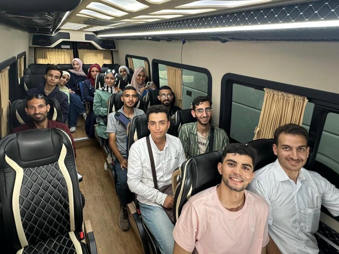 AzerbaijanMFA's tweet photo. 14 fələstinli tələbənin ölkəmizdə təhsil almaq üçün Qəzza bölgəsindən təxliyəsinə dair mətbuat məlumatı

https://t.co/OhBI2HjiTI https://t.co/y82Jxiykss