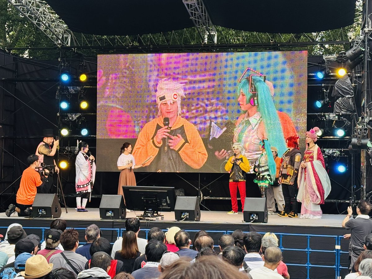 OSUcosplay's tweet photo. #OSUコス🏮
#アカリノコマド×#世界コスプレサミット🌎ステージ
OSUコスに出没したアカリノコマドの📺放送は10月8日と22日の2回に渡り放送します❗️
#あかせあかり #山田ルイ53世（#髭男爵） https://t.co/IM2Cclum6m