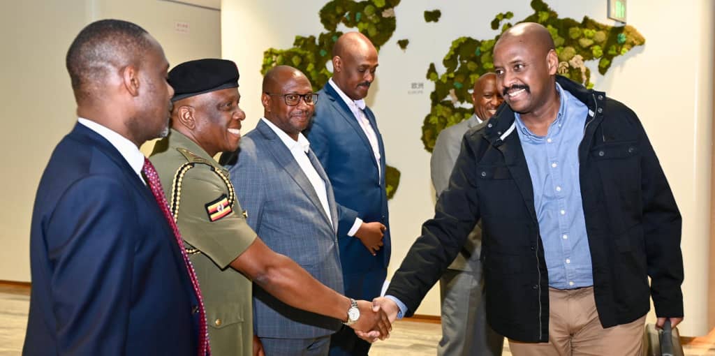 GideonSsekidde's tweet photo. Chief of Defence forces General Muhoozi Kainerugaba Arrived in china capital City Beijing , for High military Level Engagement the CDF and his Delegation visited China National Eroe Technology import and Export cooperation.
#GoldenPosts
#MuhooziKainerugaba
#SecuringtheGains https://t.co/xee0jIFAt3
