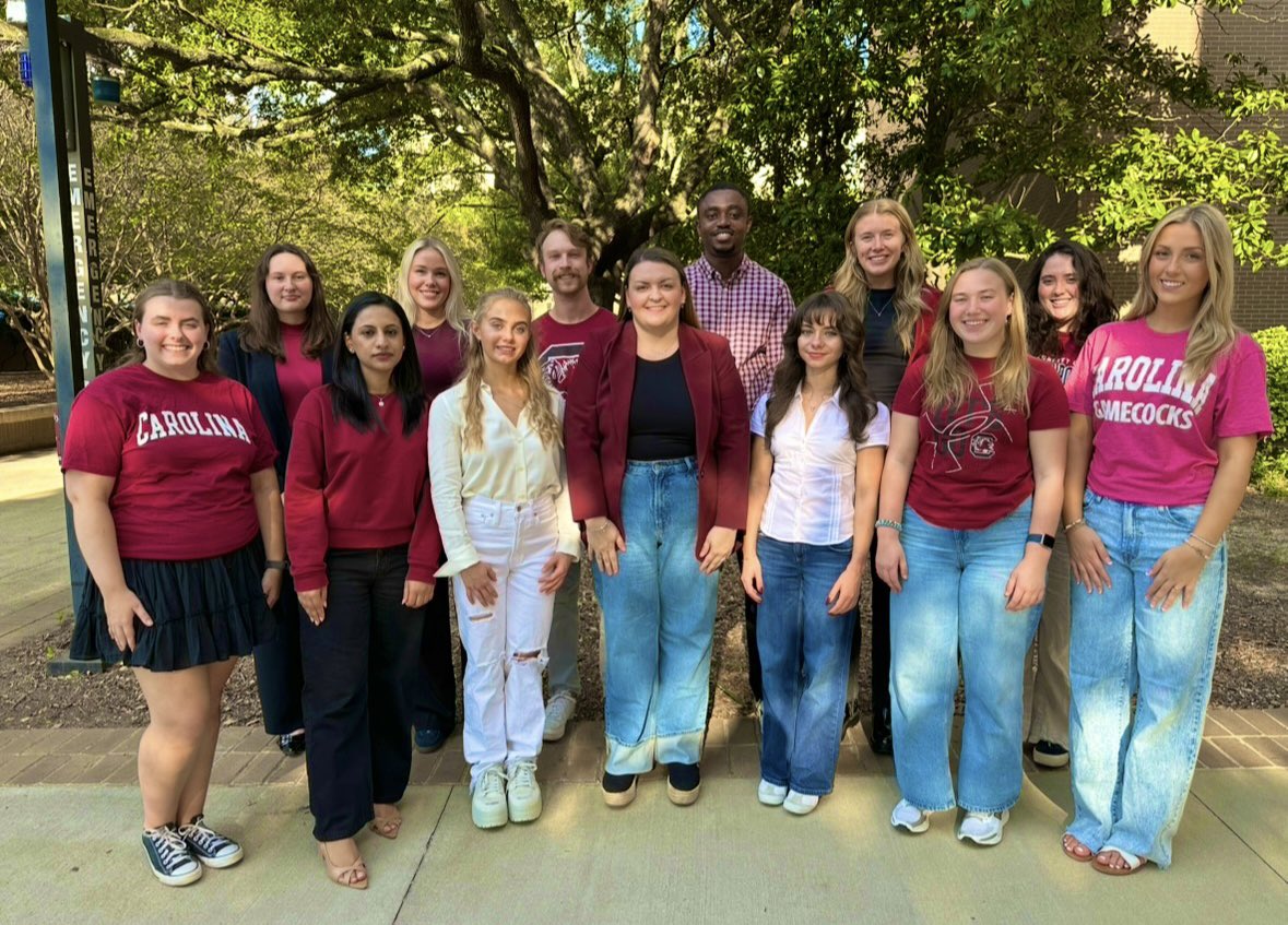 oljasimoska's tweet image. The faces behind our experiments - Simoska Group Photo Fall 2025. @SimoskaLab