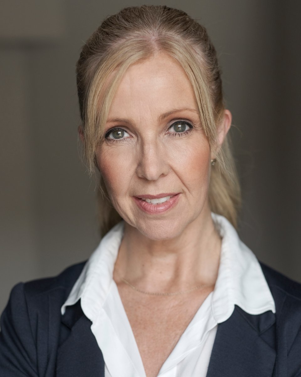 Alison George tweet media