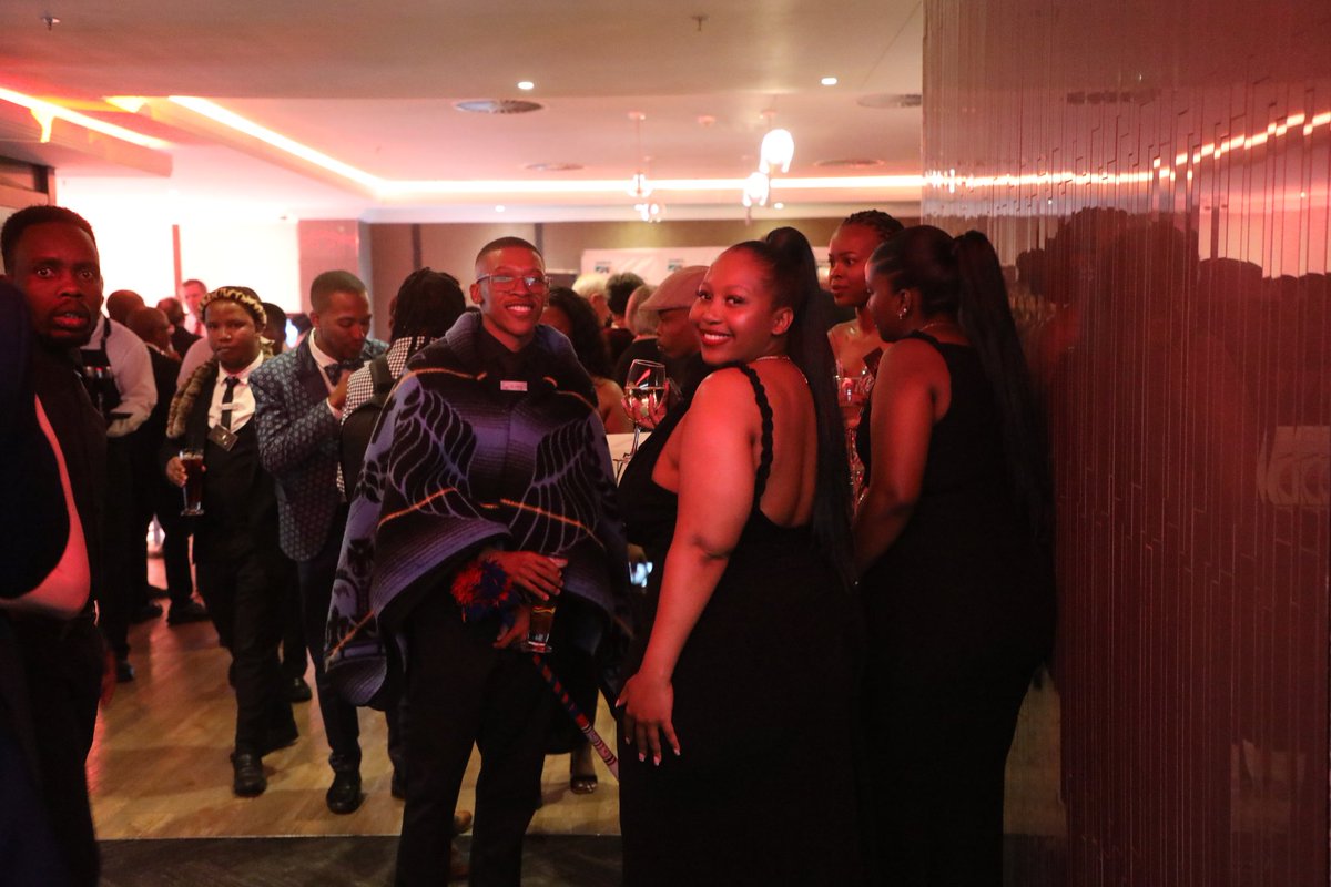 Tsa maobane ka Sandton.....tsa moshoeshoe hle banna