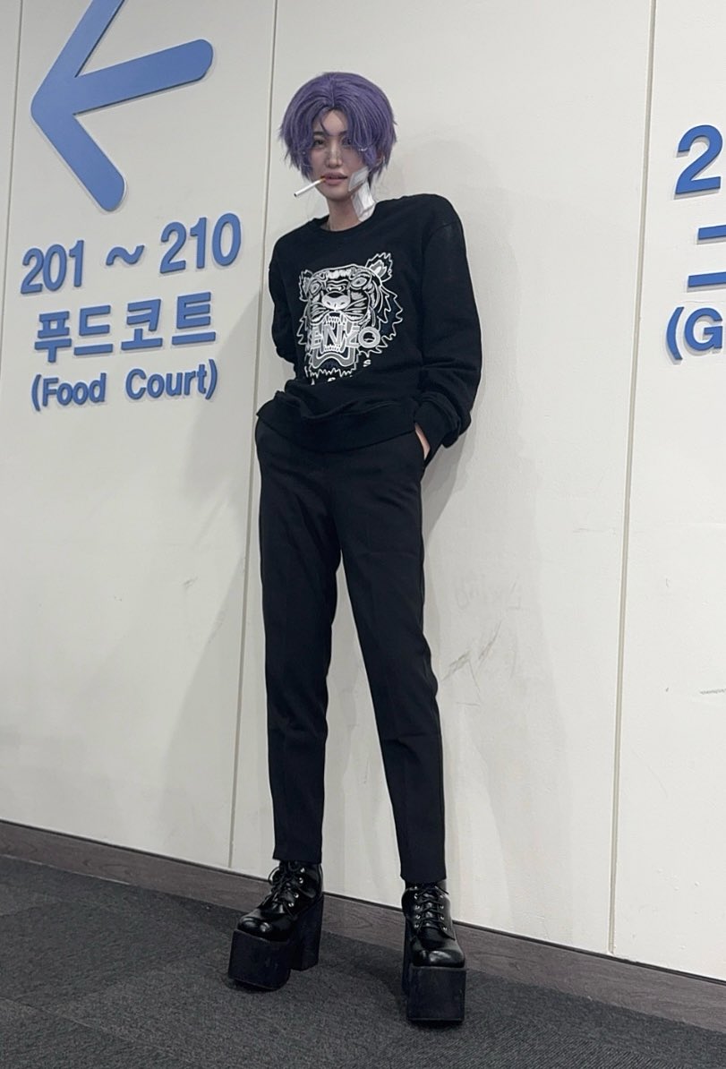 ່ (@nonameine) on Twitter photo 