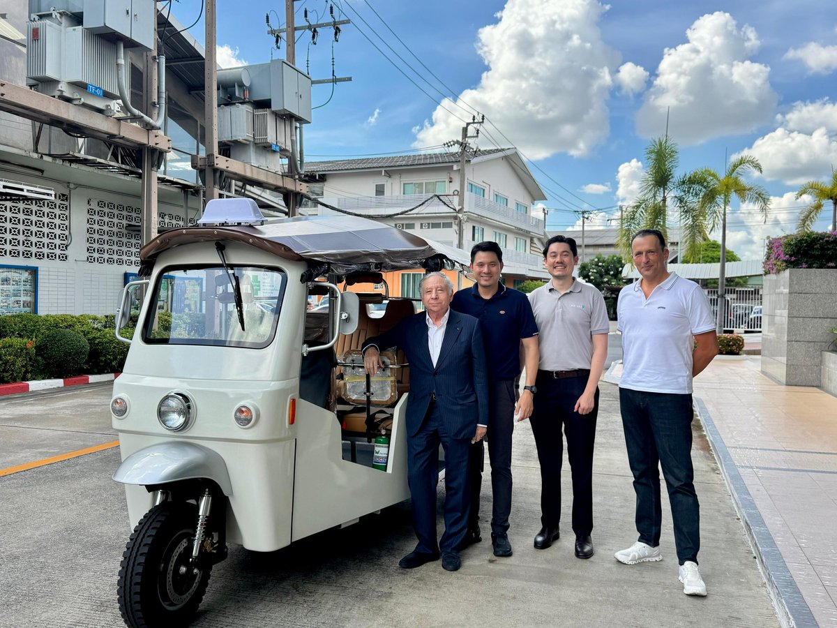 At BIZNEX’s electric #TukTuk 🛺 factory in Bangkok 🇹🇭, innovation ⚡ meets safety 🛡️. Proper #safetybelts ❤️ are needed to protect riders. Driving towards a future of safe, sustainable mobility 🌱. #RoadSafety #Bangkok #SafeMobility #SDGs