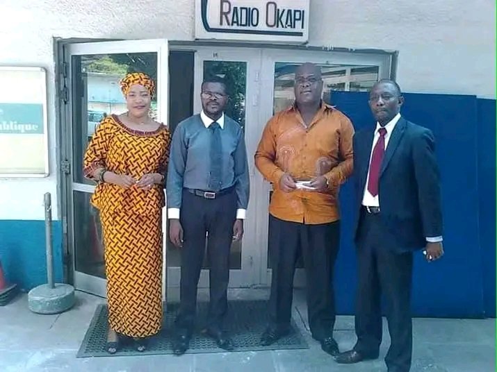 WilliamLeeja's tweet photo. Son Excellence Monsieur le Président de la République Chef de l'État avec l'expression de nos hommages les plus différends. Souvenez-vous des personnes qui ont apportées votre voix aux extrémités de la terre, pendant la période des faibles commencent. Fait comme le Roi Assuérus. https://t.co/crixtd9LoA