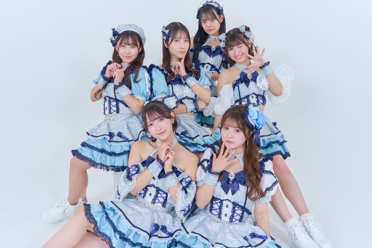 miao【公式】 (@miao__official) on Twitter photo \\\🐈⬛miao全体新アー写 横ver.公開🎀///
内藤桃子
<a href="/popomin1216/">内藤 桃子【miao】</a> 💚
今垣李華
<a href="/_2OO1s_/">今垣 李華【miao】</a> ❤️
由利美桜
<a href="/miao_Yurimio/">由利 美桜【miao】</a> 💛
花守笑奈
<a href="/miao_emina/">花守 笑奈【miao】</a> 🧡
星川夏乃
<a href="/miao_natsuno/">星川 夏乃 【miao】</a> 💜
西宮百音
<a href="/miao_mone/">西宮 百音 【miao】</a> 🩵
Photo by
<a href="/kenT_mob/">鈴木健太</a> 📸
#みゃおらぶ \\\🐈⬛miao全体新アー写 横ver.公開🎀///
内藤桃子
<a href="/popomin1216/">内藤 桃子【miao】</a> 💚
今垣李華
<a href="/_2OO1s_/">今垣 李華【miao】</a> ❤️
由利美桜
<a href="/miao_Yurimio/">由利 美桜【miao】</a> 💛
花守笑奈
<a href="/miao_emina/">花守 笑奈【miao】</a> 🧡
星川夏乃
<a href="/miao_natsuno/">星川 夏乃 【miao】</a> 💜
西宮百音
<a href="/miao_mone/">西宮 百音 【miao】</a> 🩵
Photo by
<a href="/kenT_mob/">鈴木健太</a> 📸
#みゃおらぶ