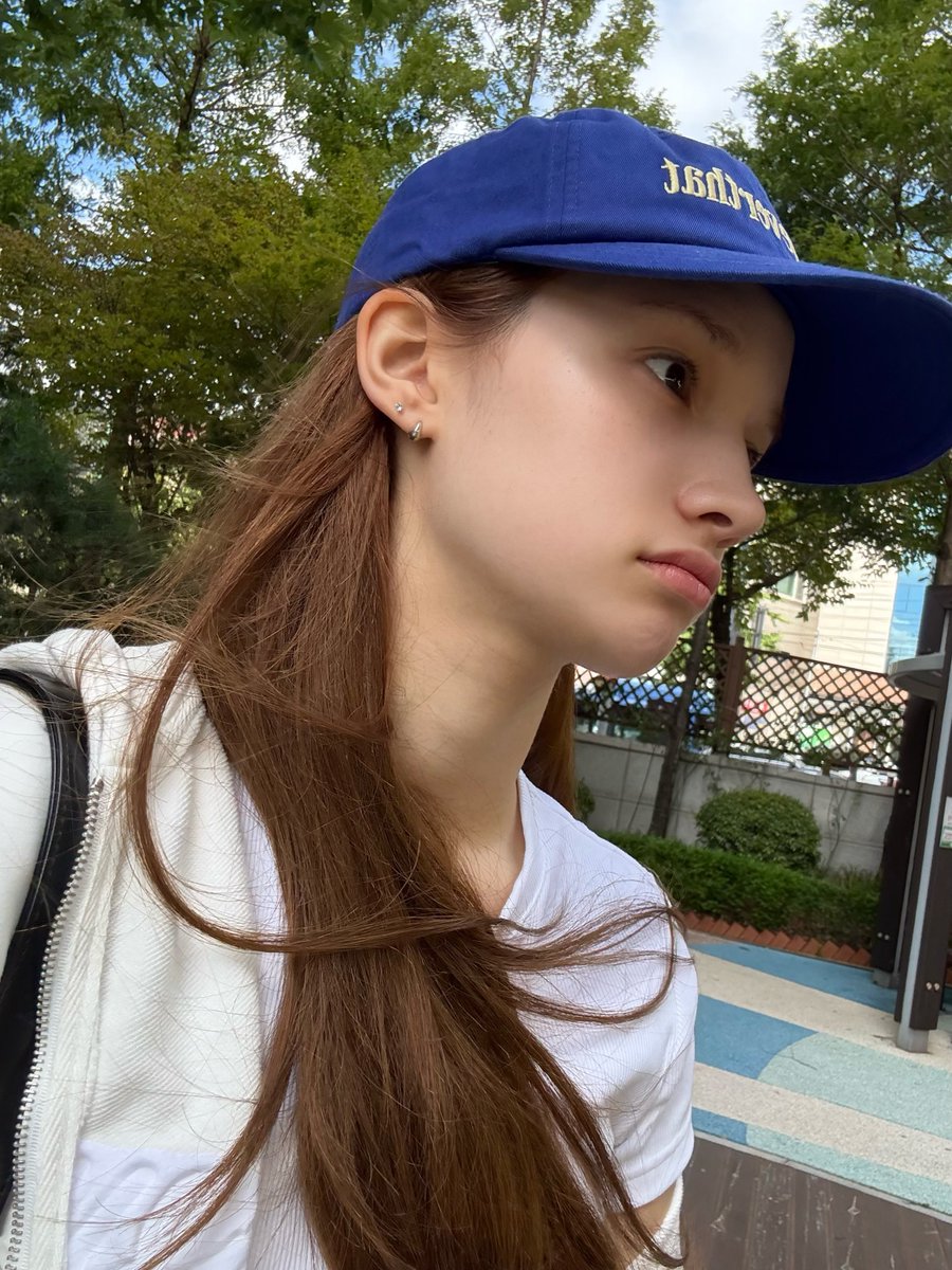 hiyeahhh_'s tweet photo. [250919] hiyyih bbl update🫧

#HUENING_BAHIYYIH #휴닝바히에 https://t.co/8aVtKQAYSf