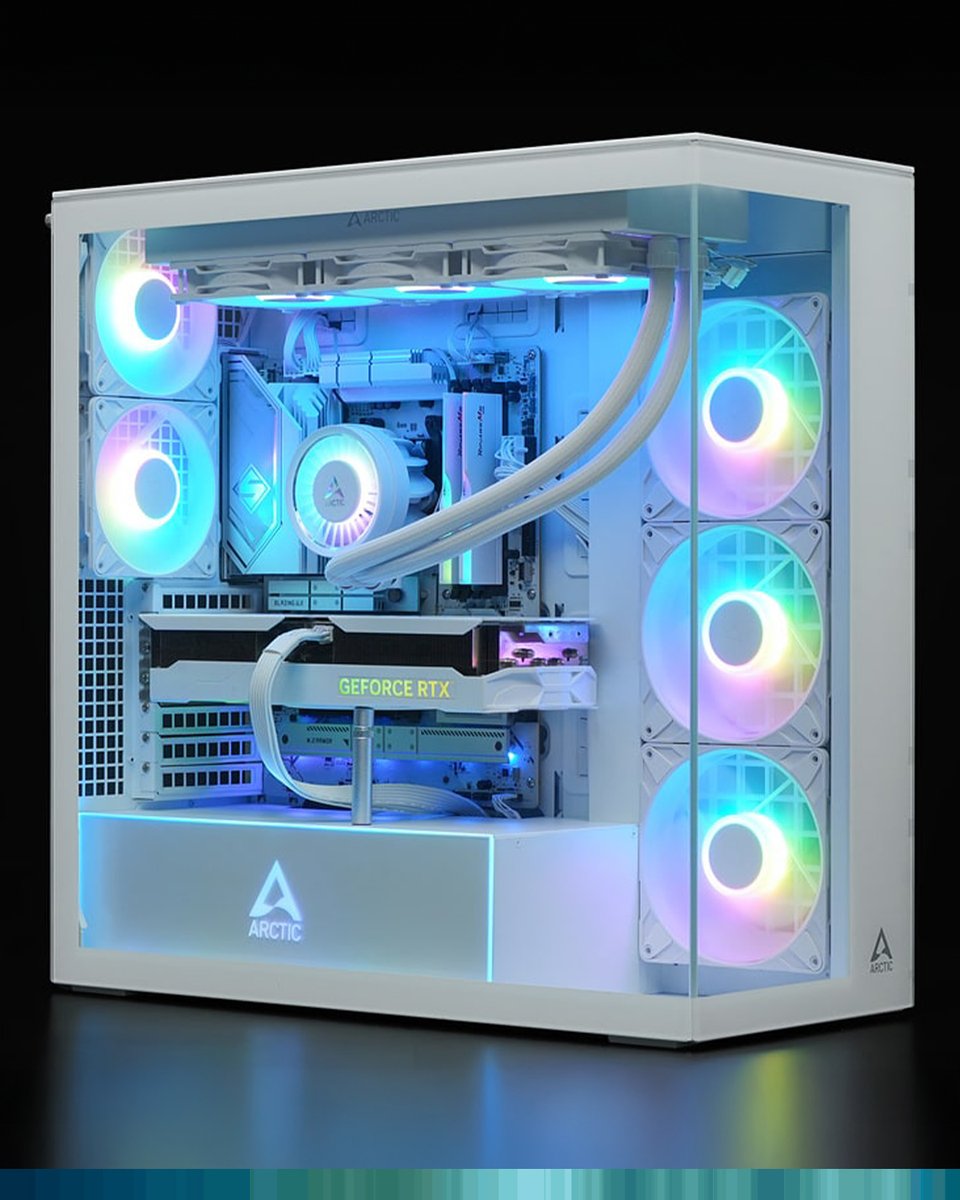 ARCTIChannel's tweet image. Two ways to go all-white 🤍❄️
@quasarzone  built a stunning setup with our Xtender Case – one with the standard, and one with the VG (Vertical GPU) version.
Which one is your favorite? 👀
The Xtender Case is available now – get yours today and make your dream build a reality! ✨