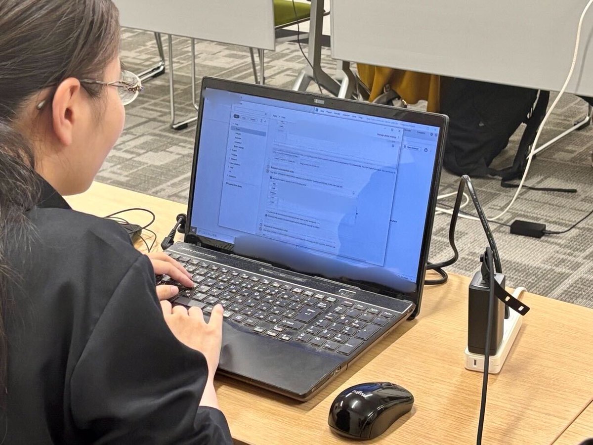 ctf4g's tweet image. 参加者の皆様、演習タイムお疲れ様でした！解説タイムでは、皆様にチャレンジしていただいた問題を全問運営より解説しています。問題についてわからないところがあれば、引き続きQ&amp;amp;Aよりご質問をお願いいたします🔍 #ctf4g