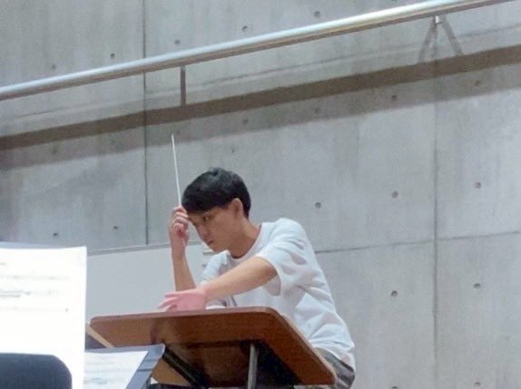 🥁第46回打楽器アンサンブル定期演奏会まで【あと50日】
後期授業もスタートし、先日も全体での合わせを行いました！
席も着々と埋まり始めております。皆さん予約するなら今のうちです！💨
今年は去年と違い、配信での視聴は無くなりましたので、直接ホールに足を運んでくださると幸いです🙇‍♀️