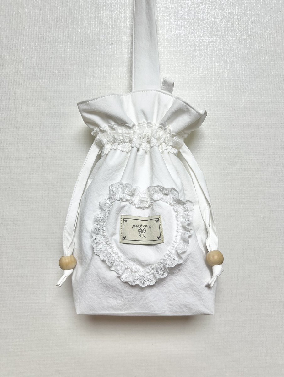 장미숲 스트링백૮(˳❛ ⌔̫ ❛˳)ა
이번주 내에 업로드 예정입니다😘
가벼워서 들고 다니기도 편하지만 가방판이 각을 잡아줘서 수납하기도 좋아요!