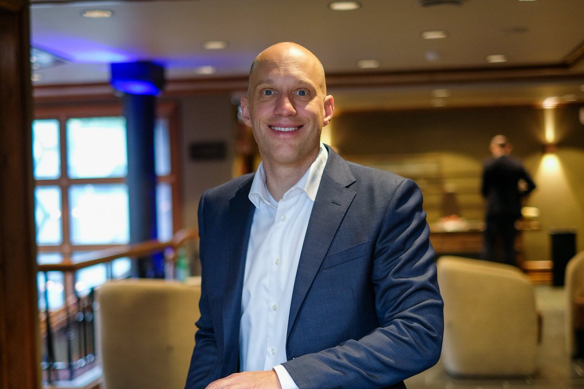 Hexagon Composites stupte på Oslo Børs etter børsmeldingen om emisjonen på 590 mill. 

Mange investorer satt igjen med skjegget i postkassa og mange spørsmål. 

Tok en prat med selskapet om emisjonen, balansen og vekstcaset X15N: 
investornytt.no/hexagon-compos…

<a href="/investornytt/">Investornytt</a>