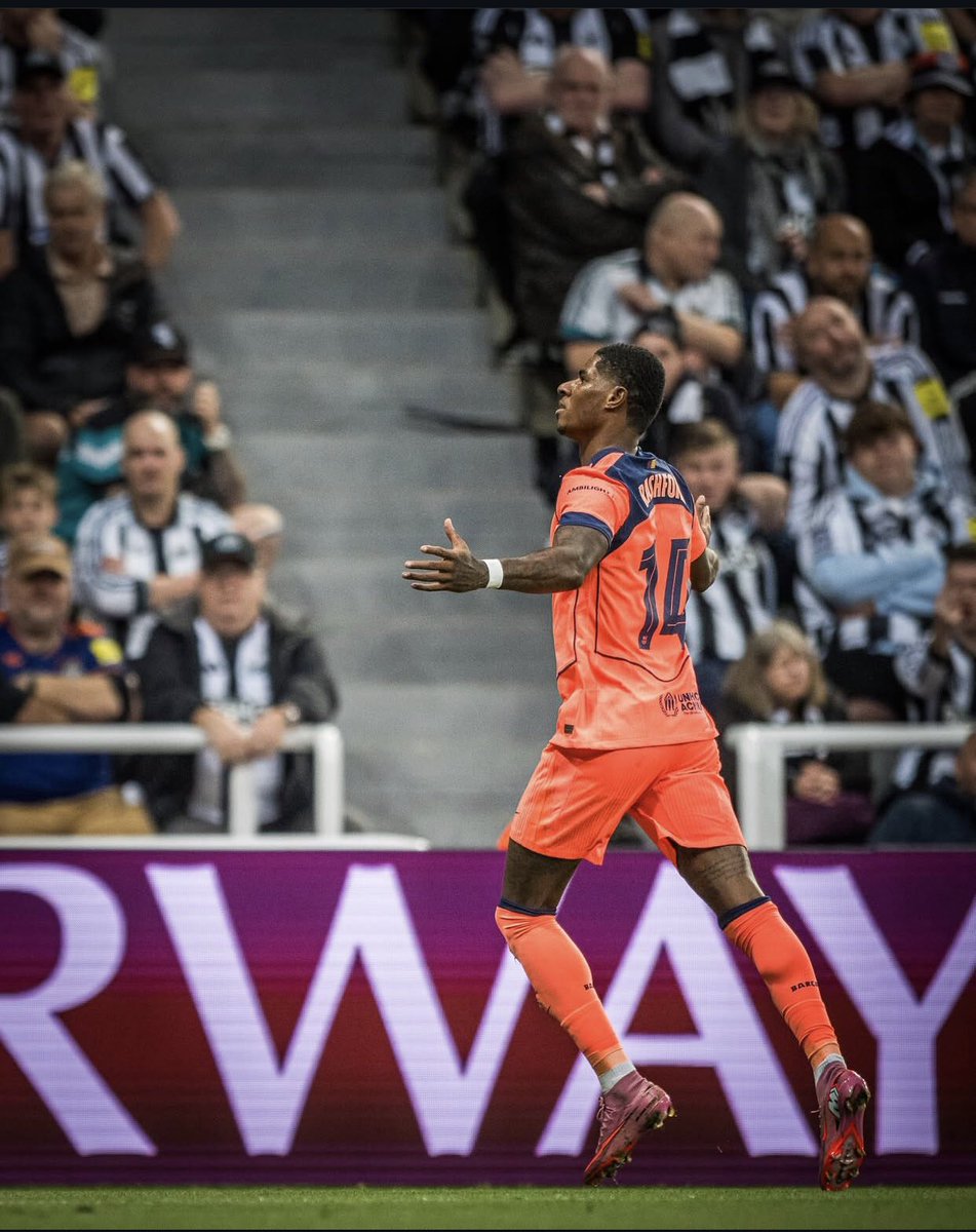 Progresser365's tweet image. Je suis tellement content 😀 pour lui 🥹❤️🫶🏾.
#Rashford ❤️
@MUnitedFR @Manutd_addicts @ManUtd