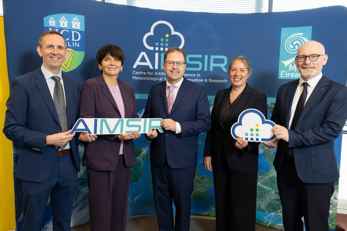 Met Éireann tweet media