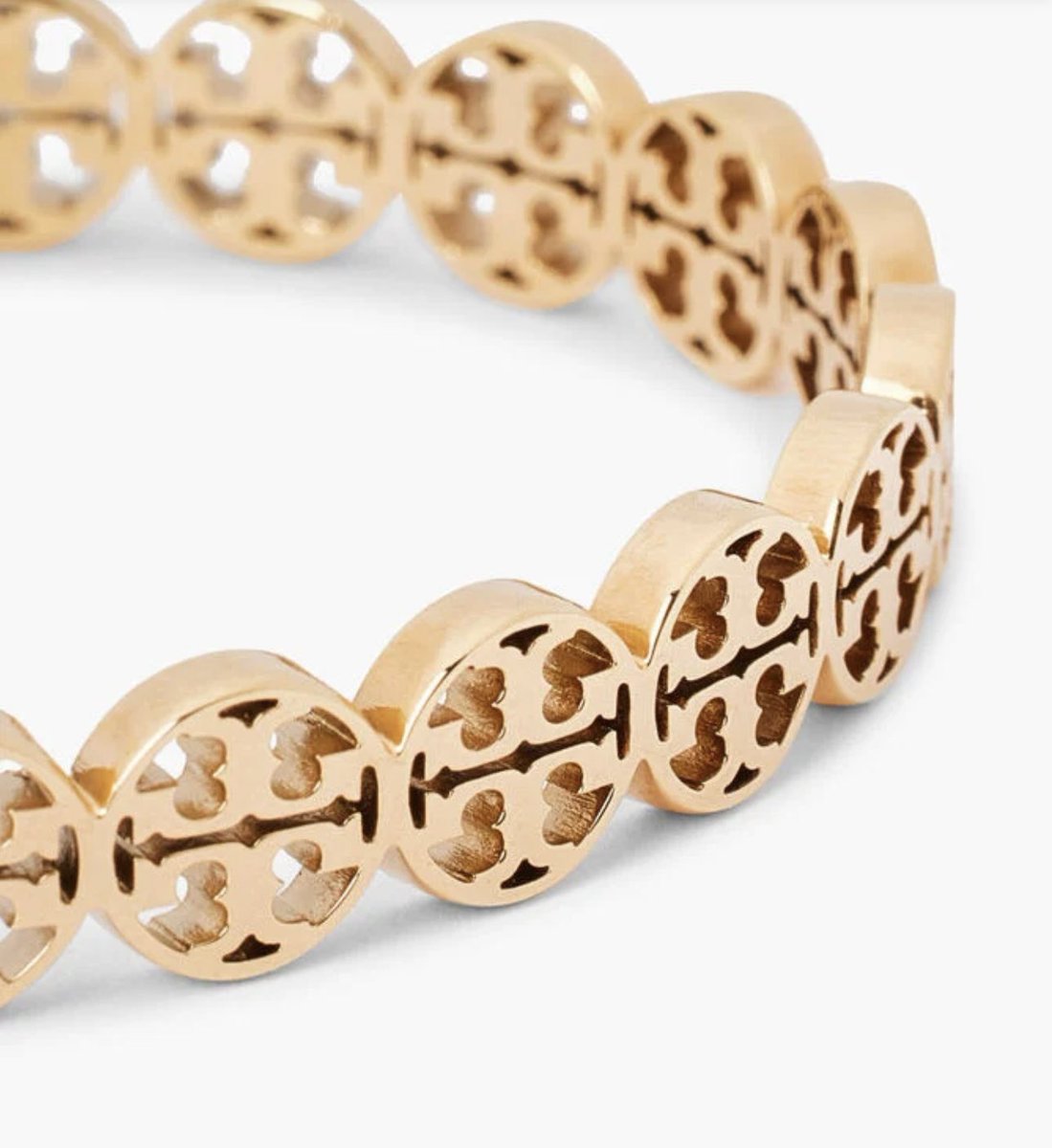 linkaraby.com/scripts/2xch8l…

 #ToryBurch