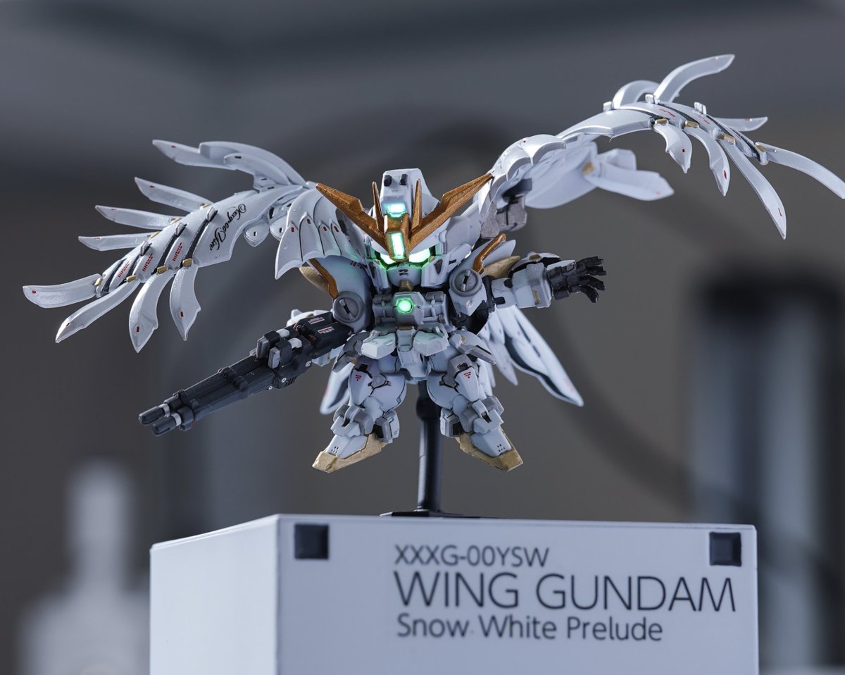 マ*☆様 スペリオルディファイン　ウイングガンダム　スノーホワイト塗装 マ*☆様 スペリオルディファイン ウイングガンダム スノー