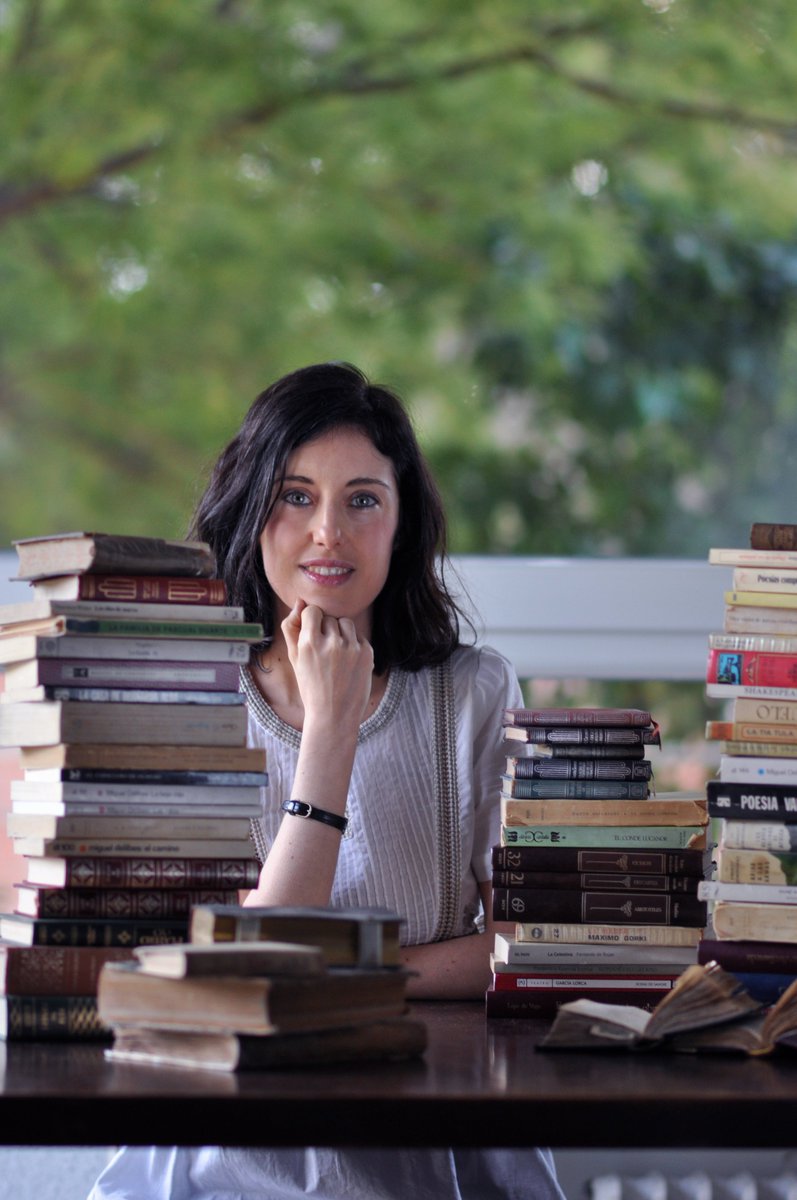 edicionesiruela's tweet photo. 🎂 ¡EL INFINITO EN UN JUNCO cumple 6 años!

📗En septiembre de 2019 llegó a las librerías una obra que cambió el ensayo escrito en castellano y se convirtió en todo un fenómeno.

Gracias infinitas, lectores, por estos 6 años y estas 53 ediciones (o reimpresiones). ¡Seguimos creciendo!

@irenevalmore 

https://t.co/xorXp92hYu
