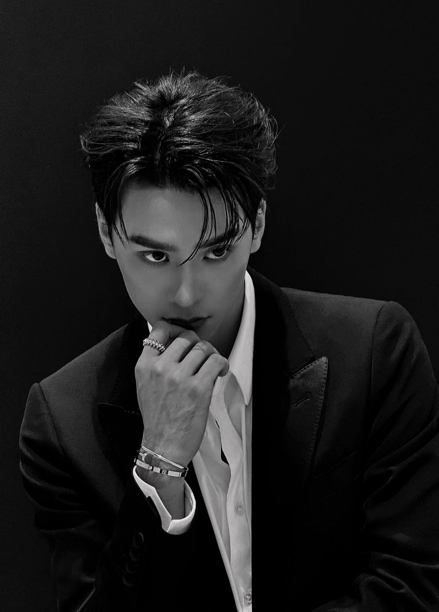 เก่ง หฤษฎ์ กับ Cartier คือถูกต้องมาก 😭

KENG HARIT WITH CARTIER
#CARTIERXKENGHARIT