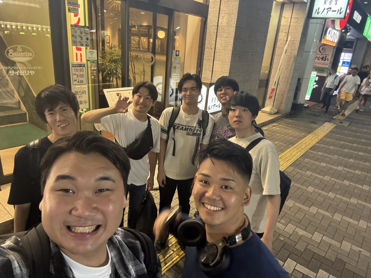 idei_to_mousu's tweet image. 金〆さんと宮村さんのお友達の方とのナガレ蟹でご飯食べに行ったよ!🍚
金〆さん達みたいに優しい先輩になる事を誓った日でした🔥🔥🔥