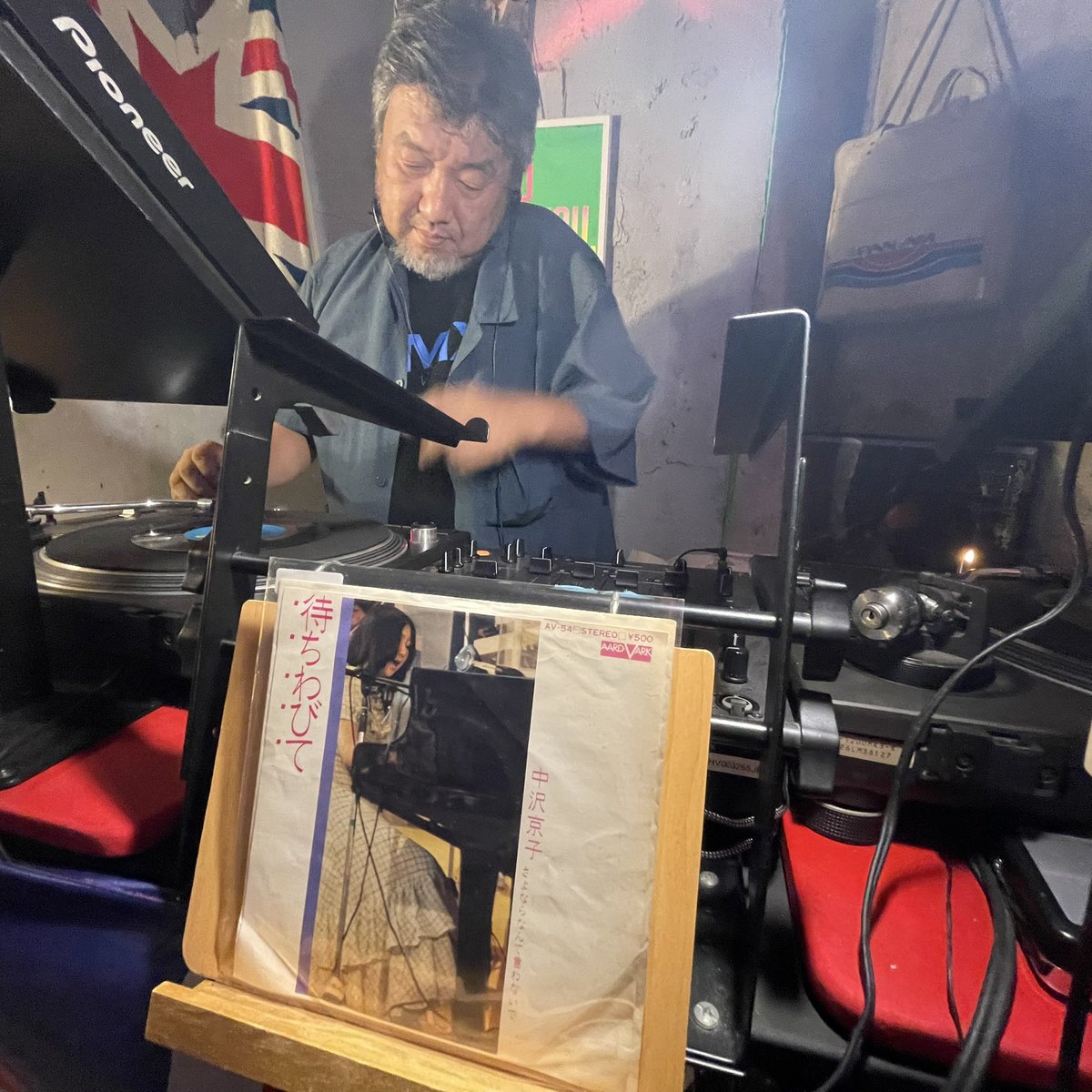 フカミさん
いいローグルーヴかましております✨

昭和のフォーク&amp;
ニューミュージック