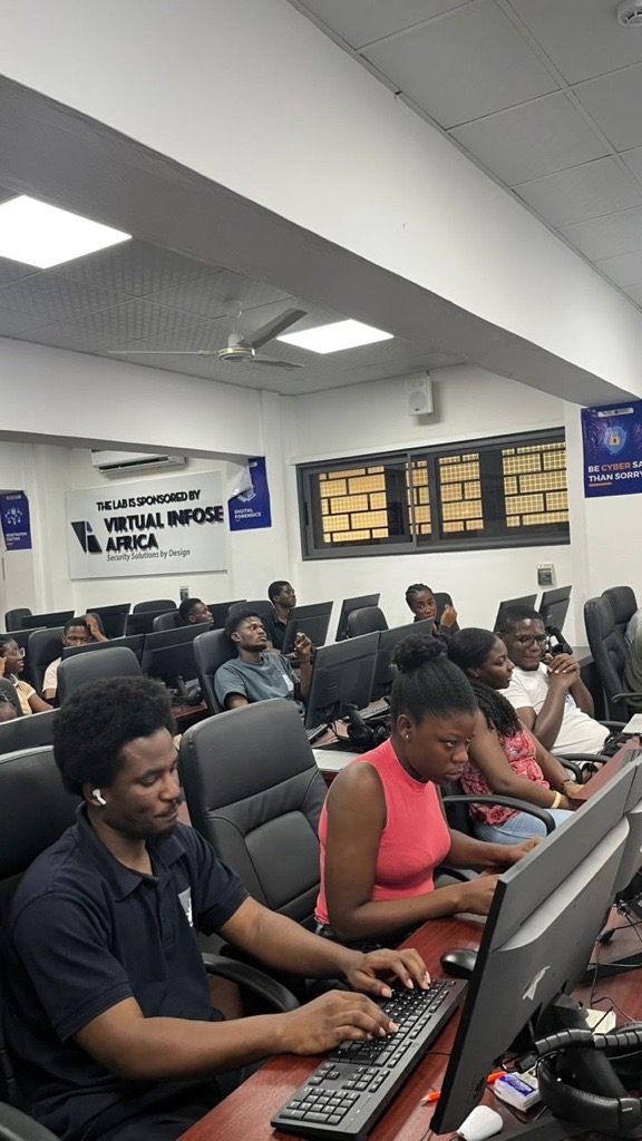 glblcd's tweet image. Week 1 of Global Code UG and the students are already sparking big ideas!
This is just the beginning; it only gets better from here. 💡💻✨
#GlobalCode #UG #TechEducation