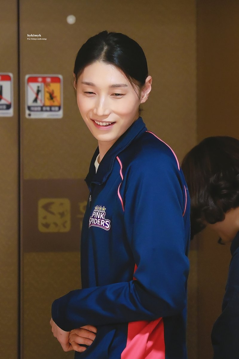 bykimyk tweet media