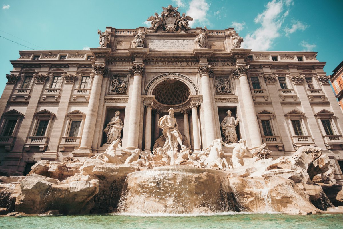 🚨 BREAKING: Italy enacted its AI law! After going through its 28 articles, these ten provisions stood out to me, as they reflect Italy’s main priorities and CONCERNS on AI. What do you notice?

1. Respect for human autonomy:

"AI systems and models for general purposes must be