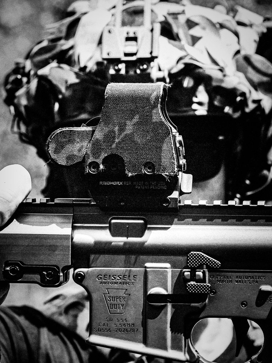 Raidworx RSR- Red Dot Storage Risers are in stock at raidworx.com . 

Legend has it…. They were used in Nam. We don’t make the rules 🤷‍♂️

#raidworx #geisselle #America