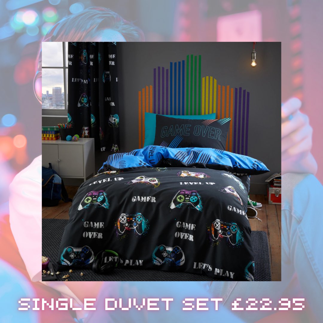 👾🕹️🎮CALLING ALL GAMERS!

We have a cool range of gaming themed room accessories including: a single bedding set, cushion, book ends, coat hooks &amp; door knobs! Ideal for your little gamers this Christmas. 

littleragamuffin.co.uk/search?q=games…

#gamer #gaming #roomaccessories #kidsinteriors