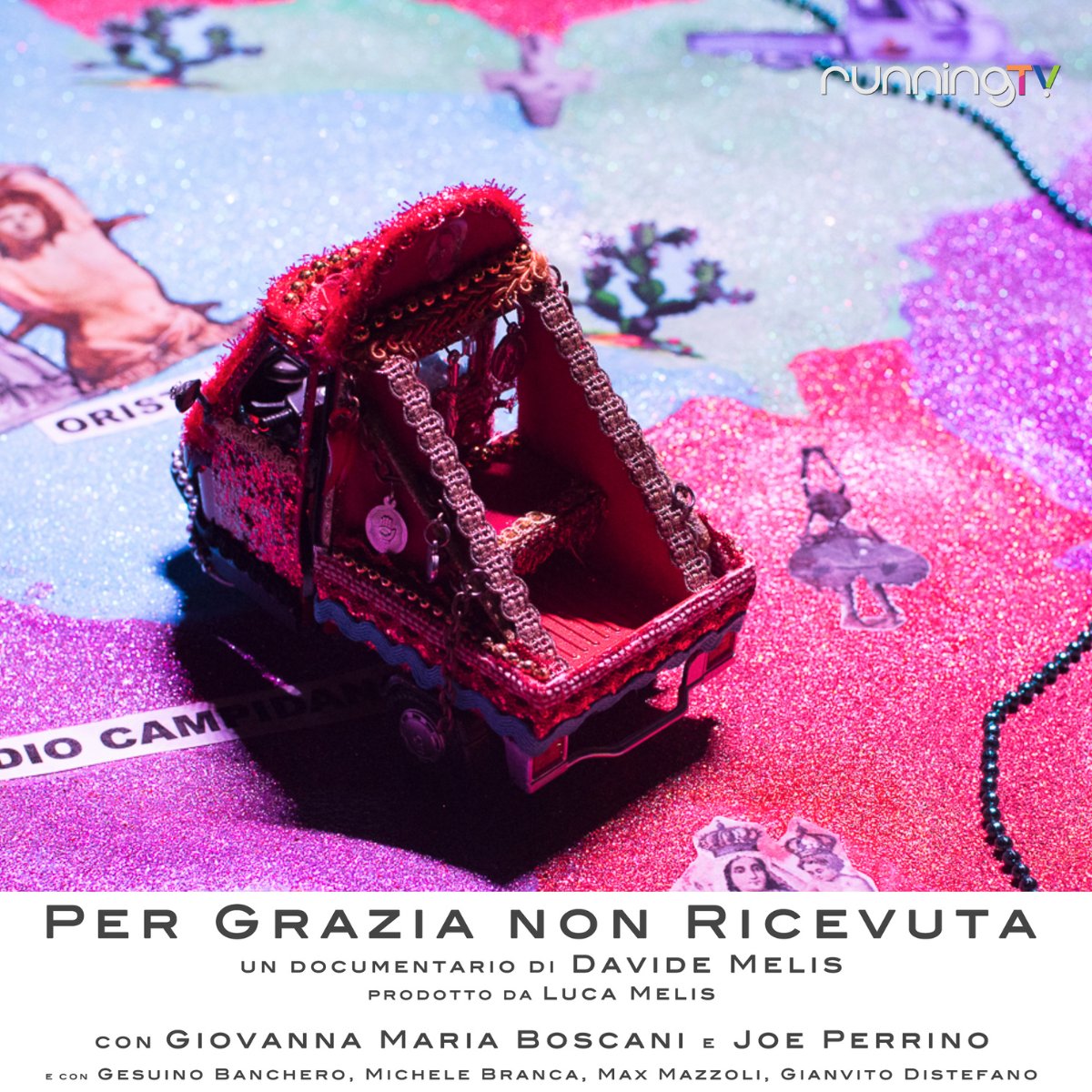 RunningTVint's tweet photo. Un’Ape-Car carica di disegni e sogni di detenuti. 
“Per Grazia non ricevuta” racconta un viaggio in Sardegna dove l’arte diventa ponte tra carcere e società.
Non cronaca ma cinema narrativo che dà voce a chi rischia di restare invisibile.
#Cinema #Arte #Inclusione https://t.co/clFnaRR7C3