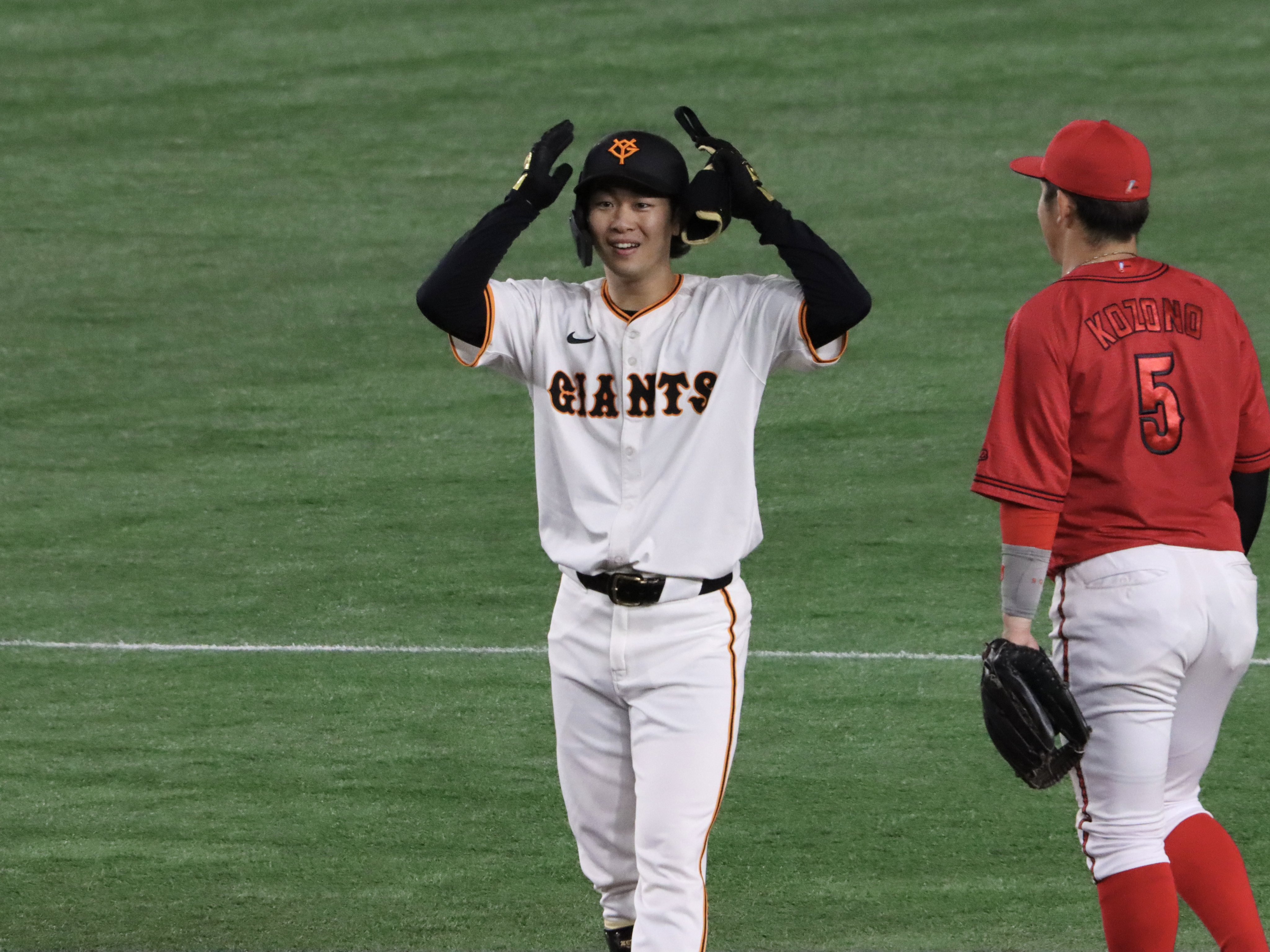 2025 BBM Pride G.Giants 山﨑伊織ゴールド 2025 BBM 山﨑伊織 15/25 読売ジャイアンツ Giants Pride カード