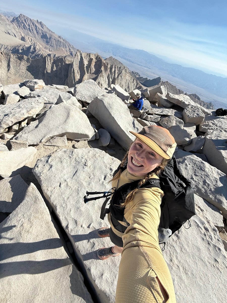 FastestKnown's tweet image. On today’s FKT podcast episode, we’re traveling to the High Sierras of California where Caroline Himbert recently set the women’s unsupported record on the John Muir Trail.
fastestknowntime.com/podcast/264-ca…