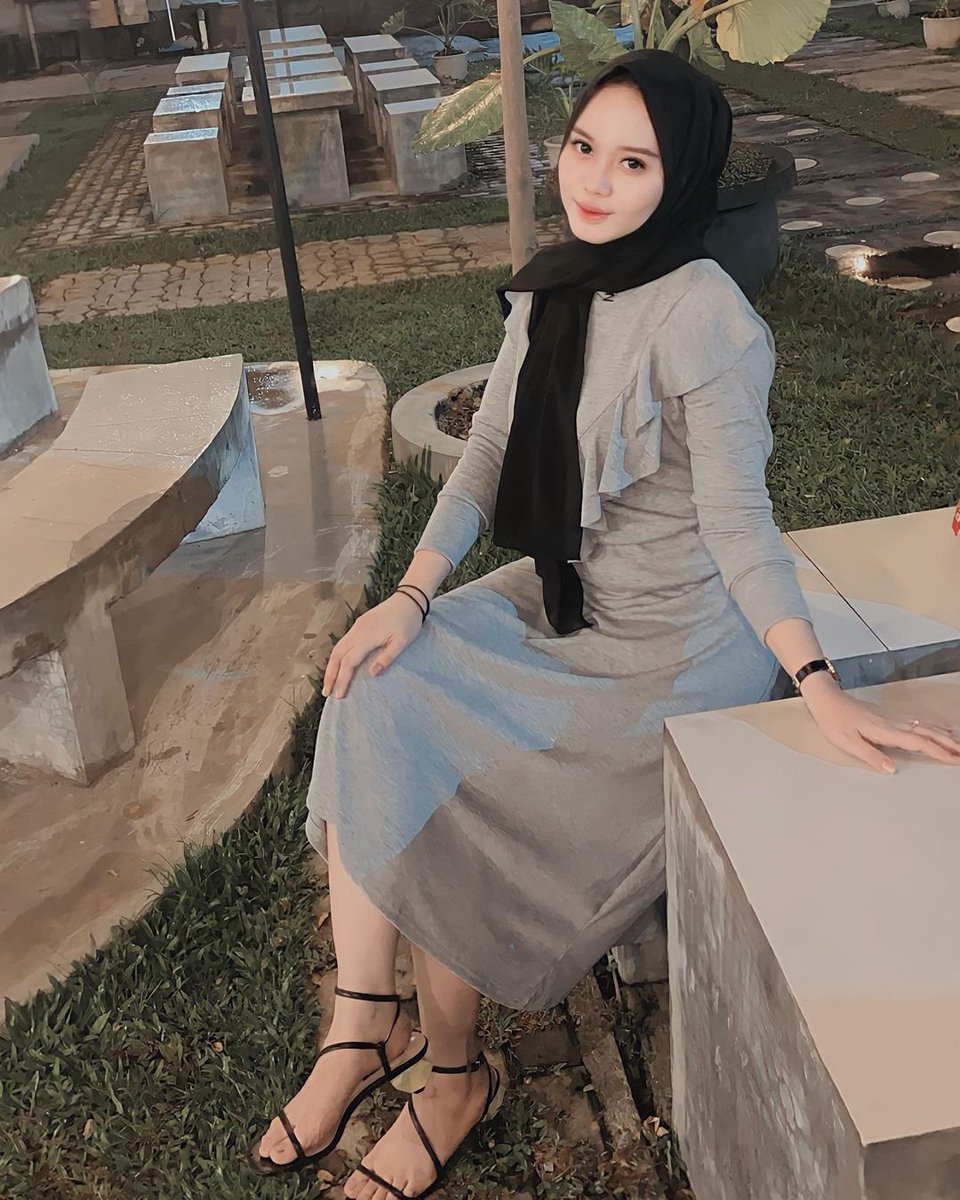 tegallds's tweet photo. Hay beb aku avail inc/exc ya vcs juga ready 🫦
#openbotegal 
#availtegal 
#tegalBo 
#expotegalhijab https://t.co/Ogcq1abGJd